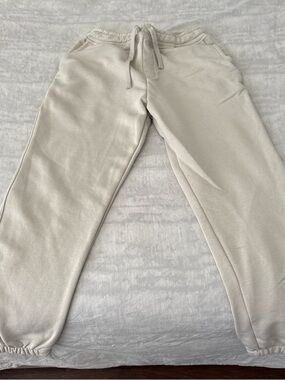 Zara Men's Light Cream Jogger Sweatpants